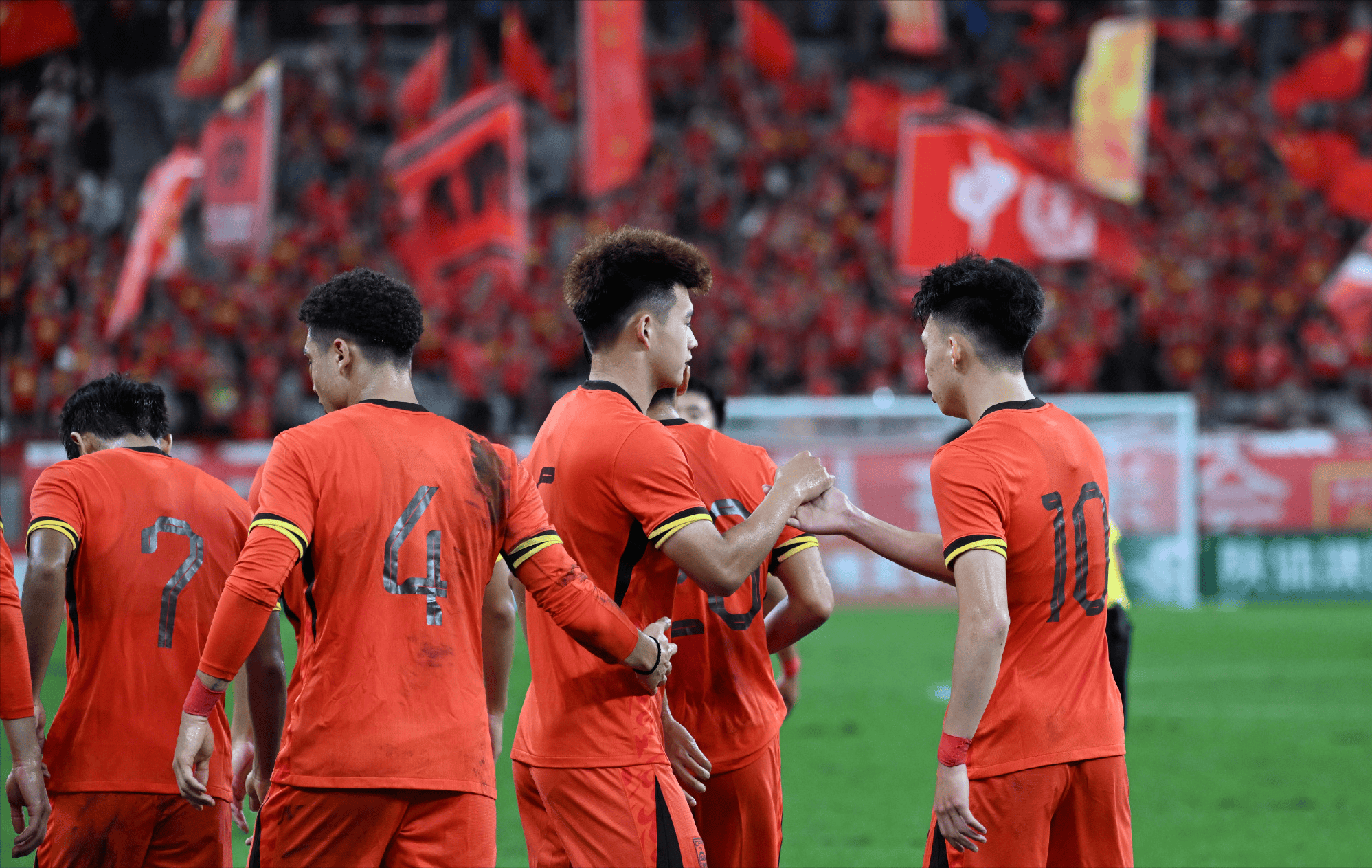 关于澳大利亚球队派出实力阵容，备战亚冠资格赛的信息